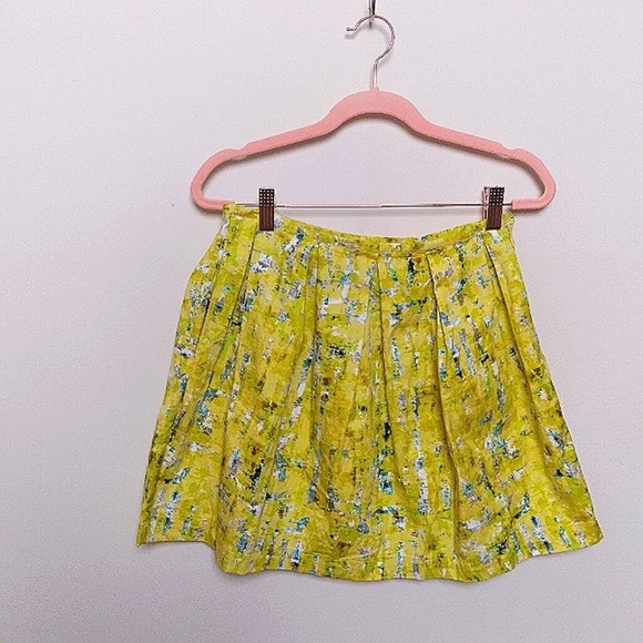 Jack by BB Dakota Dresses & Skirts - Jack By Bb Dakota Yellow and Blue Abstract Print Pleated Mini Skirt Size 4